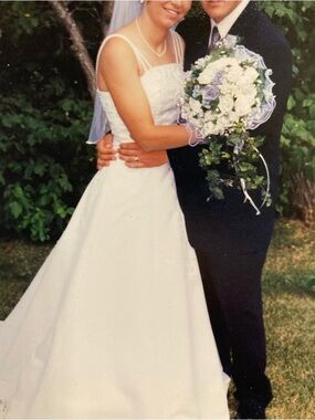 White wedding dress. Size 4